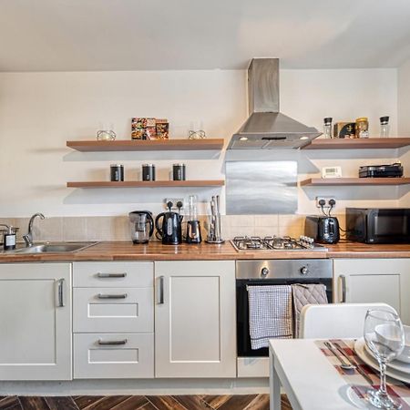 Central Nottingham 3 Bed House With Driveway Екстериор снимка