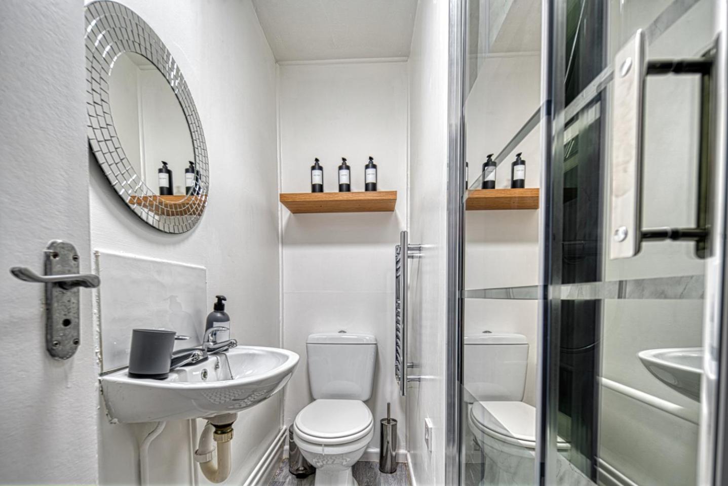 Central Nottingham 3 Bed House With Driveway Екстериор снимка